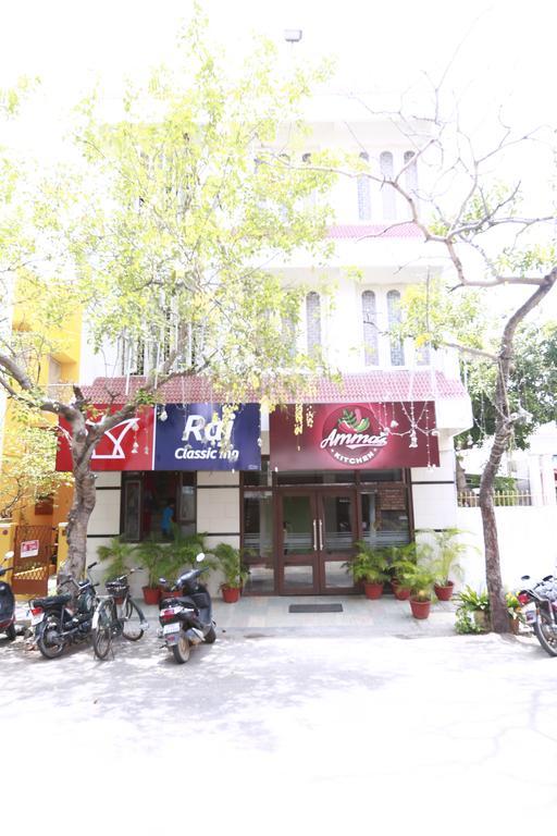 Raj Classic Inn Pondicherry Bagian luar foto